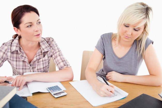 Co to są dowody księgowe i dlaczego mają znaczenie w prowadzeniu firmy?