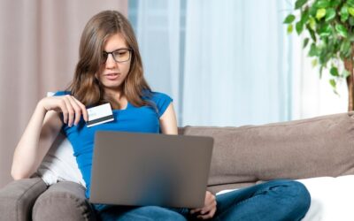 Jakie są główne zalety pozabankowych kart kredytowych online?
