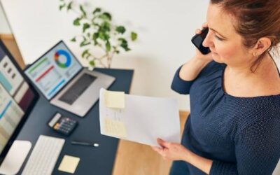 Jak dekretować faktury w codziennej pracy księgowego?