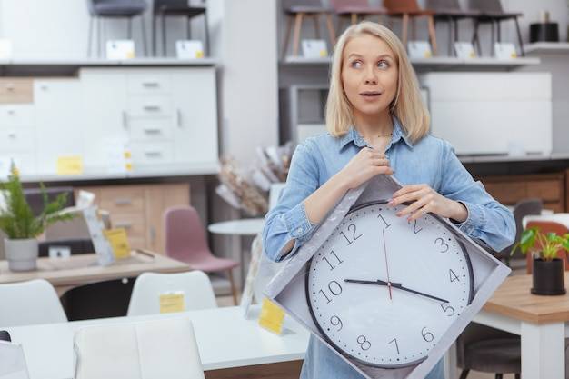 Jak obliczyć wymiar czasu pracy w swoim zakładzie?