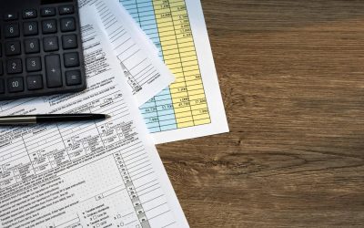 Jak obliczyć podatek od przychodu w codziennej działalności?