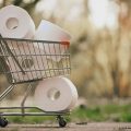 Jak zaksięgować zakup udziałów w firmie?